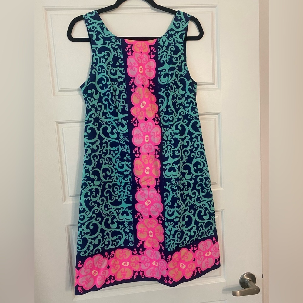 Lilly Pulitzer shift dress - Picture 2 of 5